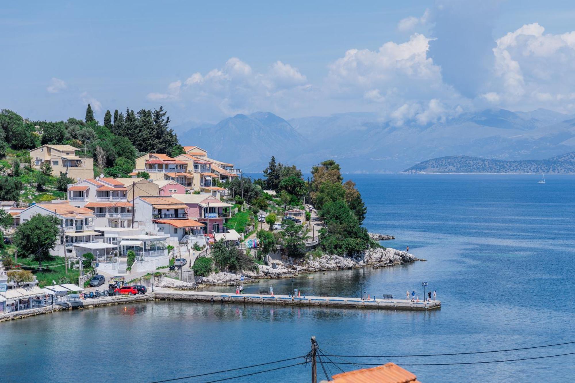 Porto Kassiopi Apartments 外观 照片